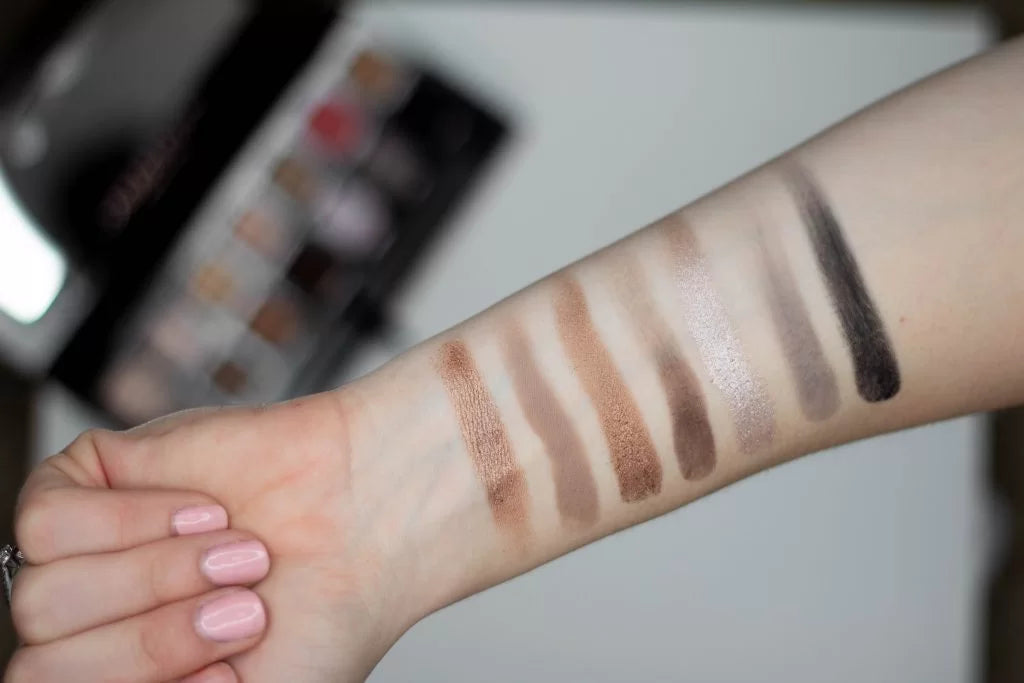 Anastasia Beverly Hills Sultry Mini Eyeshadow Palette